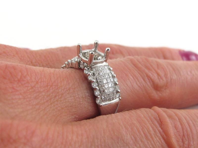 14K Weißgold Diamant Verlobungsring Größe 8 1.20 Karat von Karatcaratjewelry