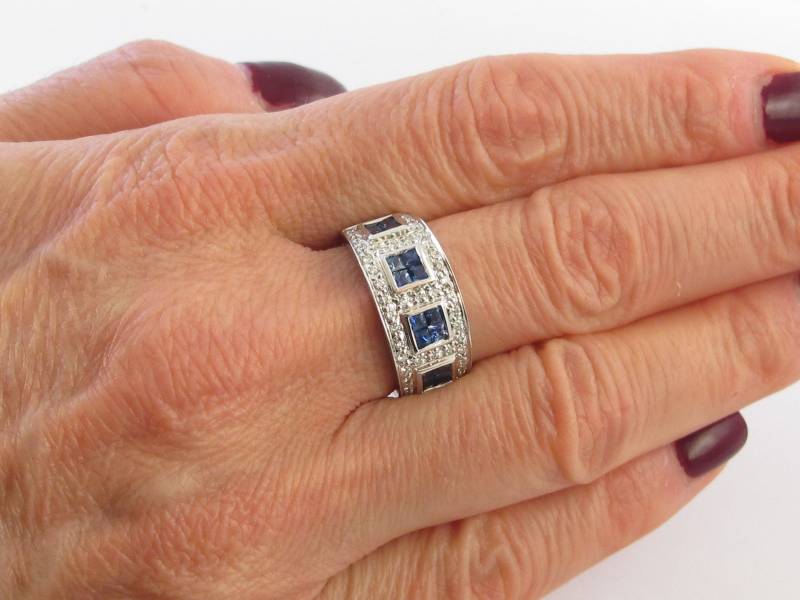 14K Weißgold Diamant & Saphir Ring - Größe 7 1/4 von Karatcaratjewelry