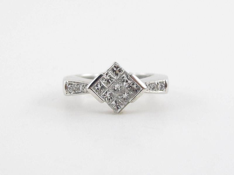 14K Weißgold Ring Mit Princess Cut Diamant - 0.80 Karat, Größe 7 von Karatcaratjewelry