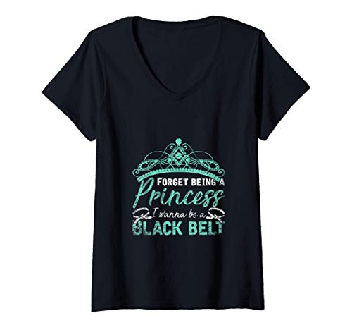 Damen Vergiss eine Prinzessin zu sein Schwarzer Gürtel Karate T-Shirt mit V-Ausschnitt Damen Vergiss eine Prinzessin zu sein Schwarzer Gürtel Karate T-Shirt mit V-Ausschnitt von Karate T-Shirts & Geschenkideen