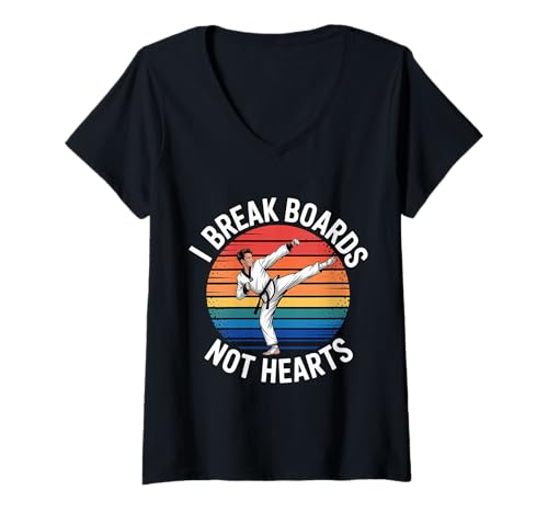 Damen I Break Boards Not Hearts Training Sparring Taekwondo - T-Shirt mit V-Ausschnitt Damen I Break Boards Not Hearts Training Sparring Taekwondo - T-Shirt mit V-Ausschnitt von Karate Taekwondo Hearthrob