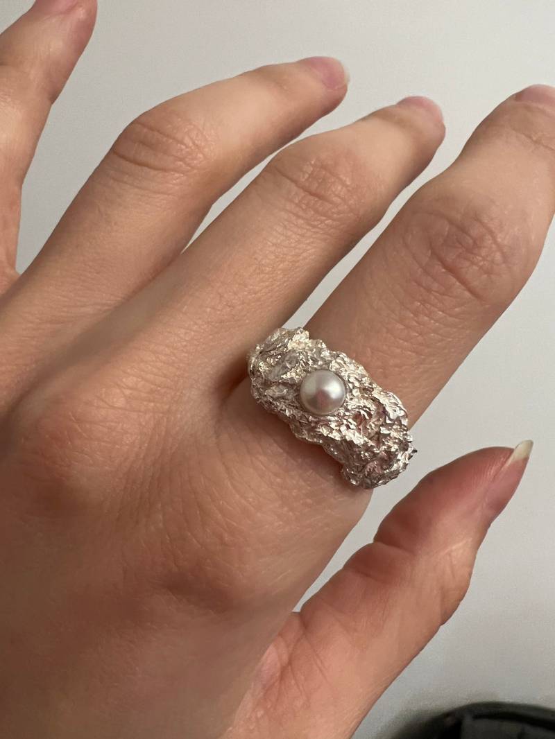 Leichter Silberring Mit Perle - Minimal Modern Schmuck von KaravaevaGlassArt