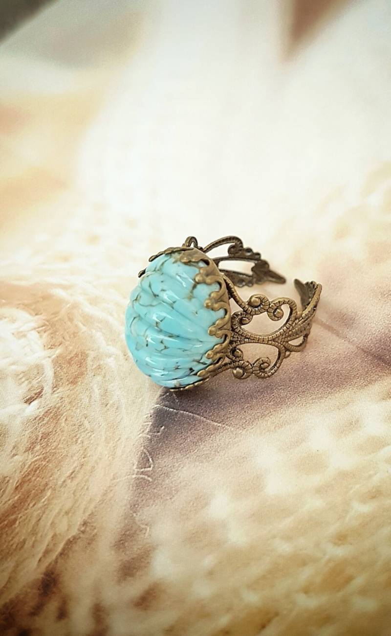 Hellblauer Marmor Ovaler Ring, Taubenblauer Filigraner Ring von Karavakishop