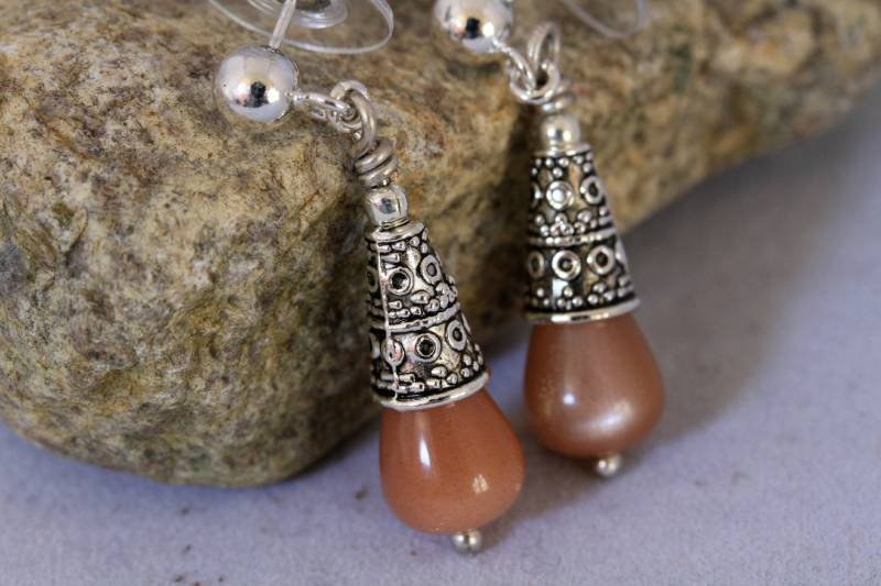 Pfirsich Sonnenstein Ohrringe Antike Silber Ohrringe von Karenda