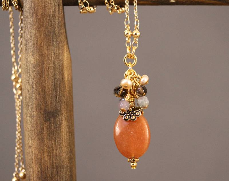 Roter Aventurin Edelstein Halskette Vergoldete Kette, Rauchquarz & Perle von Karenda