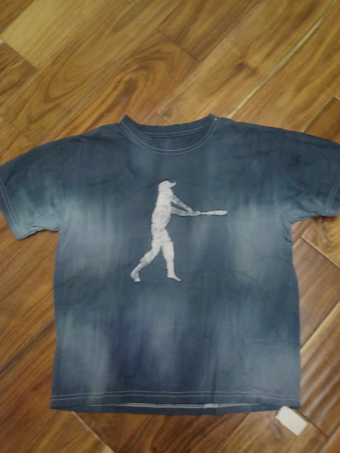 Navy Blue Tie-Dye T-Shirt Silhoutte Baseball Held - Boy Es Large, Geschenk Unter 20 Dollar Navy Blue Tie-Dye T-Shirt Silhoutte Baseball Held - Boy Es Large, Geschenk Unter 20 Dollar von KarensKreations