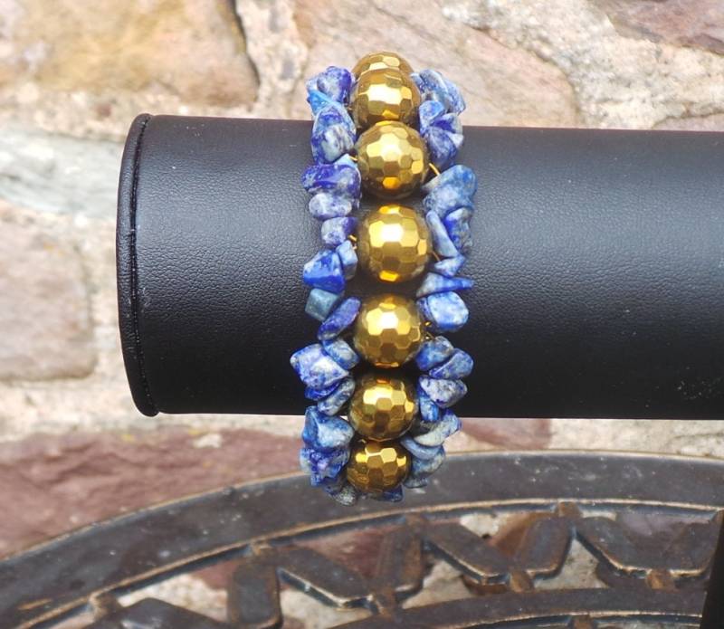 Edelstein-Armband, Lapis Armband, Blaue Stein Manschette, Gold Edelstein Schmuck, Lapisstein Blauer Armreif, Göttin Armband Edelstein-Armband, Lapis Armband, Blaue Stein Manschette, Gold Edelstein Schmuck, Lapisstein Blauer Armreif, Göttin Armband von KarensLittleGems