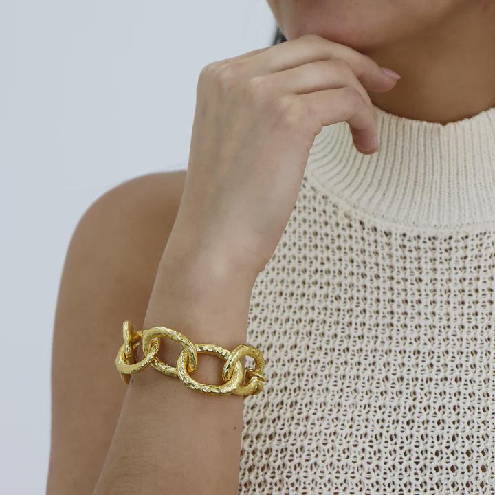 Übergroßes Gliederarmband Übergroßes Gliederarmband von KarineSultan