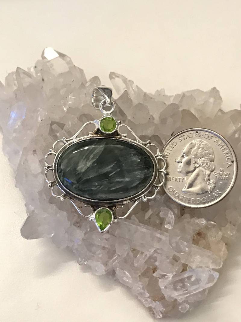 Abend Seraphinit Und Kristall Anhänger von KarinsForgottenTreas