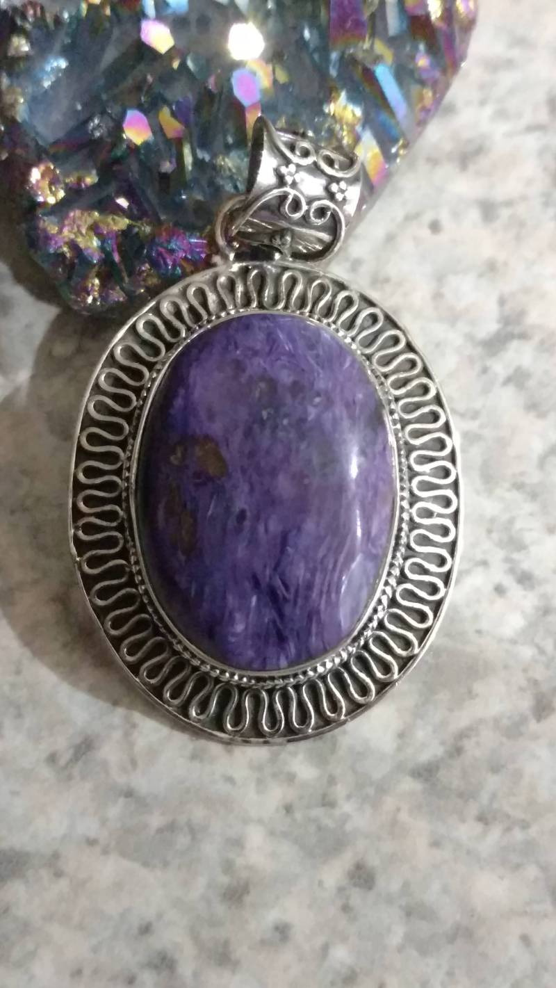 Charoit Anhänger von KarinsForgottenTreas