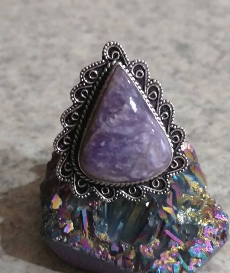 Clearance Charoit Ring, Größe 8 1/2 von KarinsForgottenTreas