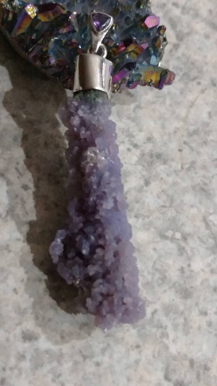 Clearance Seltener Traubenachat Botryoidkristall Und Amethyst Anhänger von KarinsForgottenTreas