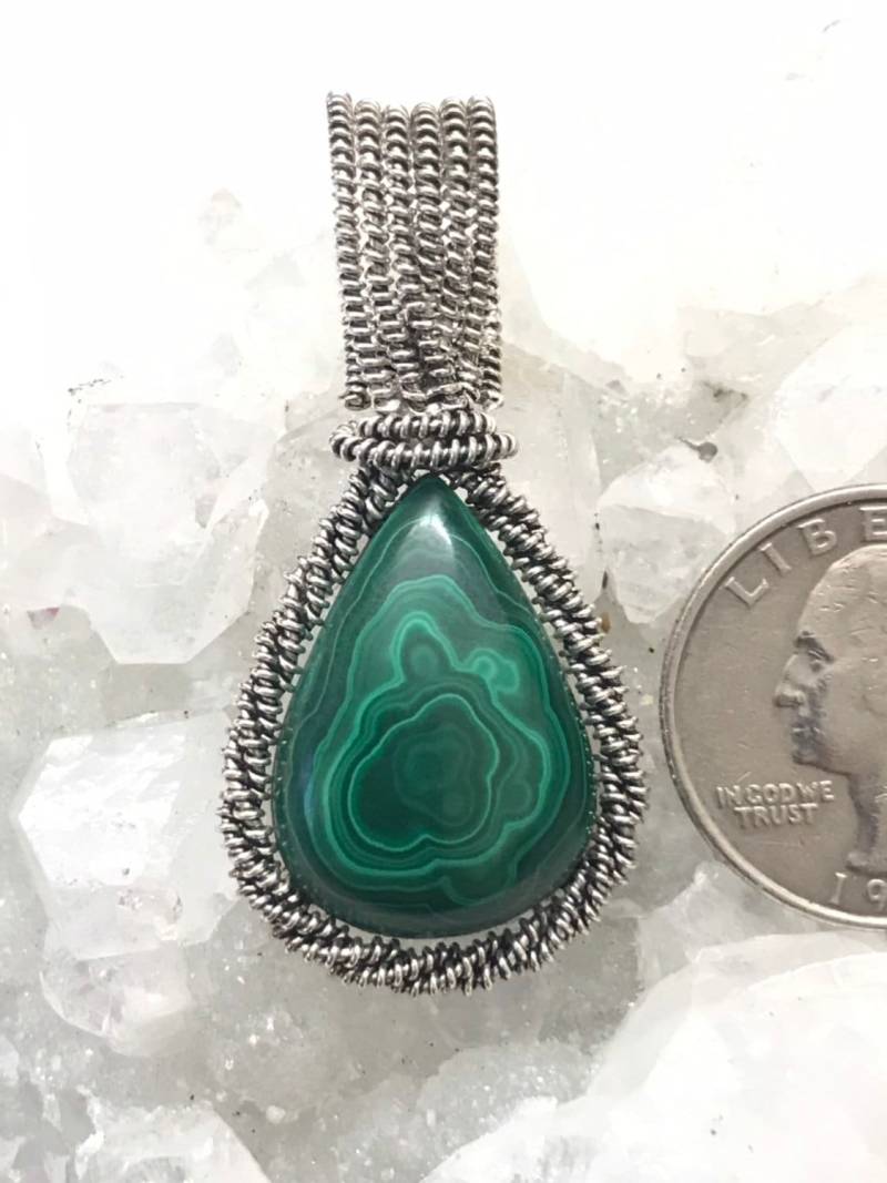 Clearance Wire Wrapped Malachit Anhänger von KarinsForgottenTreas