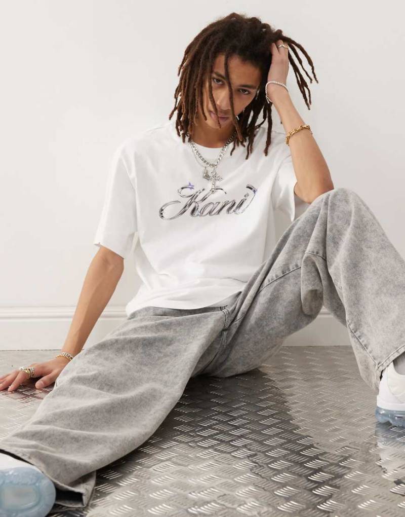 Karl Kani - T-Shirt in Weiß mit Logo der Farbe Icy Chrome von Karl Kani