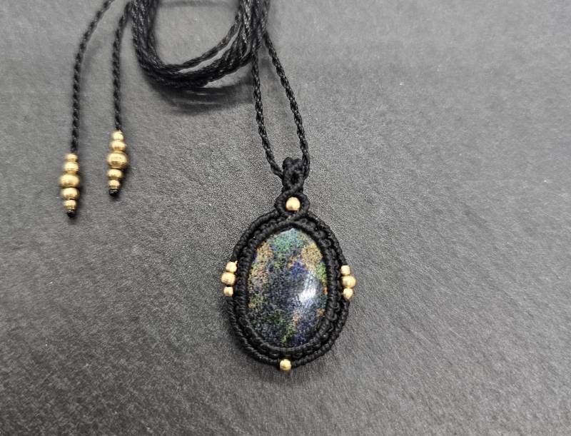 Makramee Kette Mit Andamooka Matrix Opal/Schmuck Edelstein Handgemacht Geschenkidee Boho Hippie Makramee Kette Mit Andamooka Matrix Opal/Schmuck Edelstein Handgemacht Geschenkidee Boho Hippie von KarmaKnotdesigns