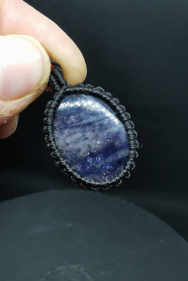 Makramee Kette Mit Iolith/Schmuck Edelstein Boho Handgemacht Geschenkidee Hippie Makramee Kette Mit Iolith/Schmuck Edelstein Boho Handgemacht Geschenkidee Hippie von KarmaKnotdesigns