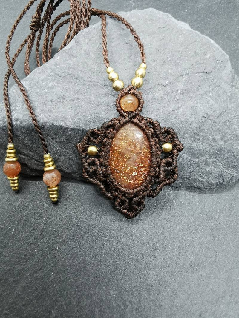 Makramee Kette Mit Labradorit/Schmuck Edelstein Boho Handgemacht Geschenkidee Hippie Makramee Kette Mit Labradorit/Schmuck Edelstein Boho Handgemacht Geschenkidee Hippie von KarmaKnotdesigns