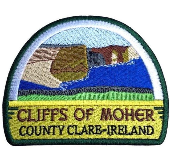 Cliffs Of Moher County Clare Irland Patch | 3, 5 Zoll Stickerei Aufbügler Gesticktes Reise Emblem Eire Crest Souvenir Geschenk Patches von KarmaPatch