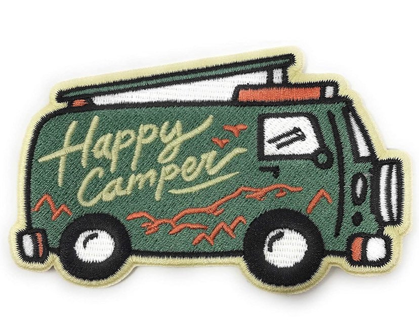 Happy Camper | 4 Zoll Aufbügler Van Aufnäher, Abenteuer Camping Aufnäher - Perfekter Für Rucksäcke, Taschen, Hüte, Jacken von KarmaPatch