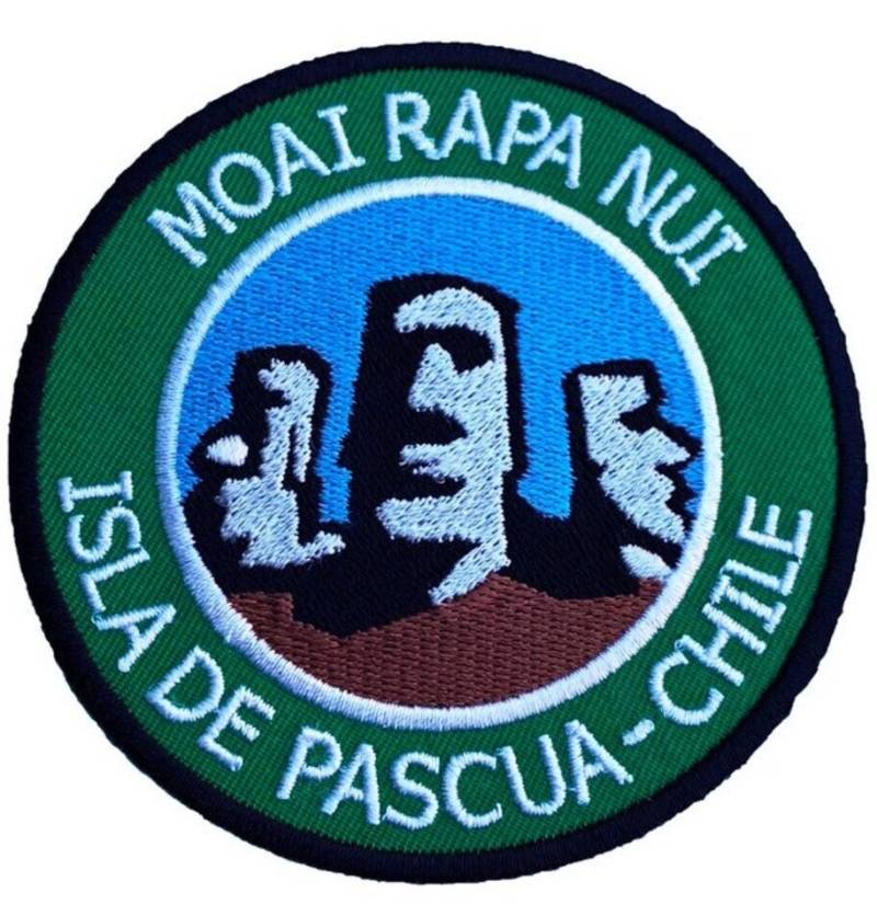 Moai Rapa Nui Osterinsel Patch | 3, 5 Zoll Aufnäher Zum Aufbügeln Oder Aufnähen Riesenköpfe Emblem Chile Trek Reisewappen Souvenir Geschenk von KarmaPatch