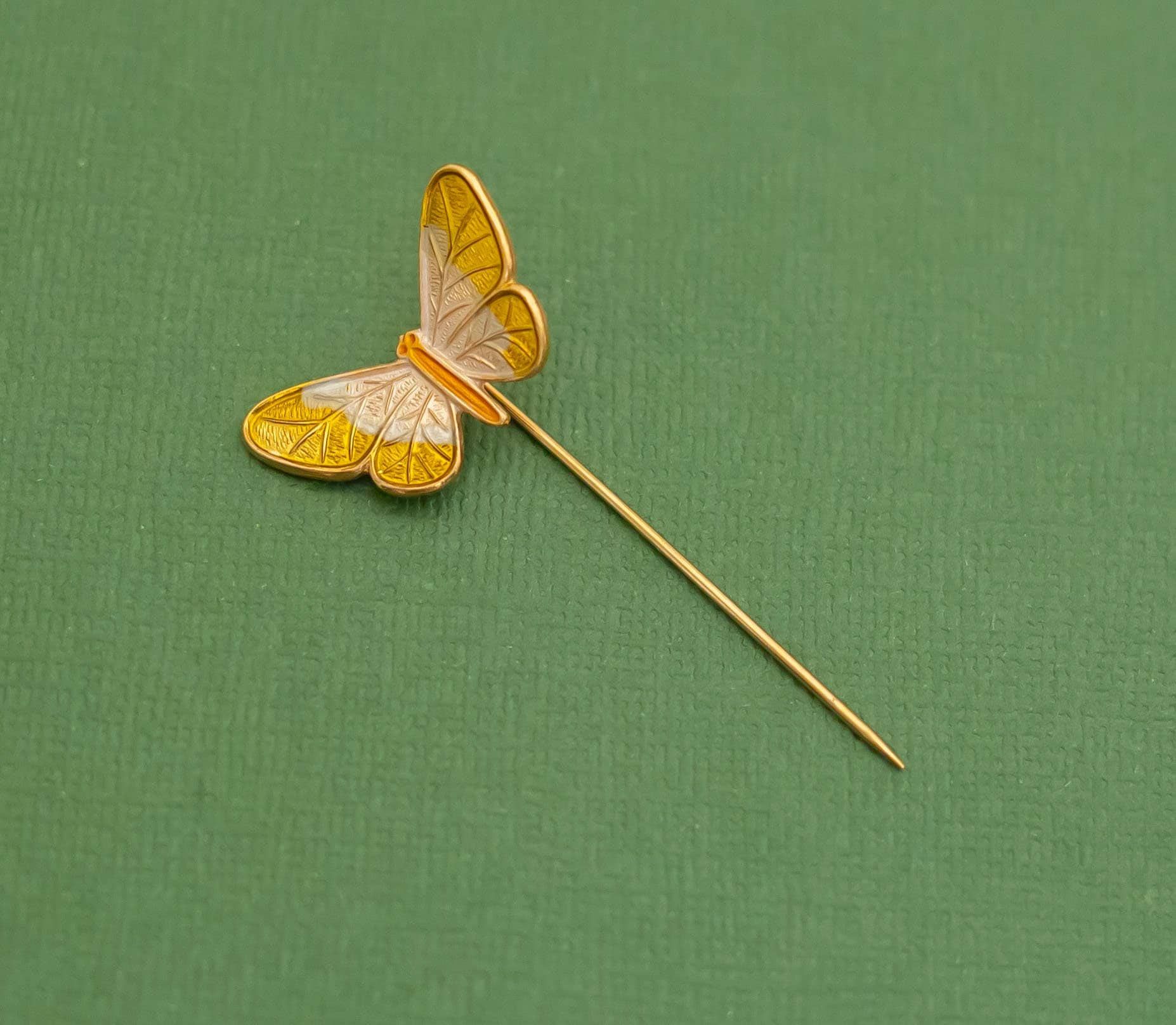 Vintage Boho Schmetterling Gold Ton Stickpin K13 von KarmaVintageUS