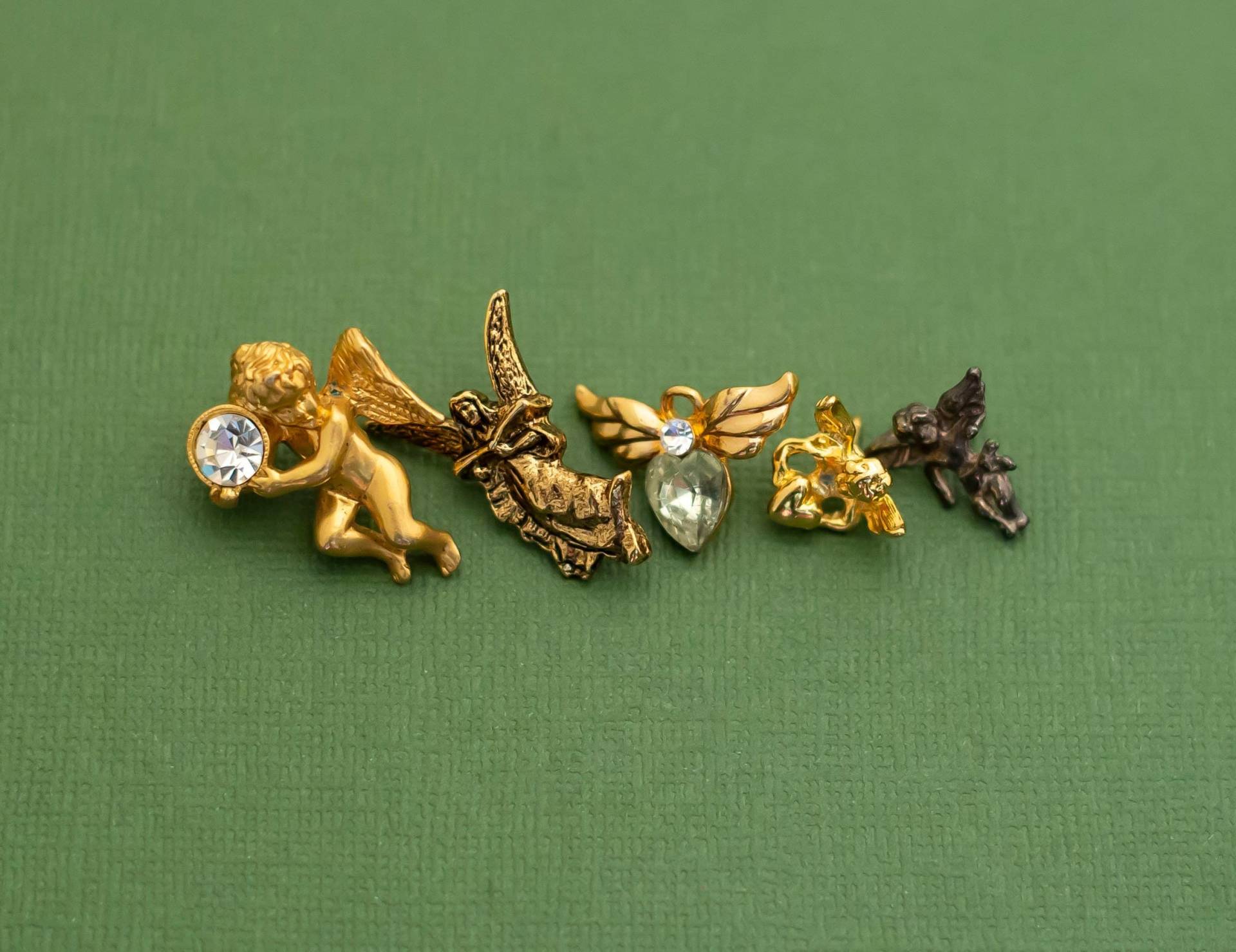 Vintage Mid Century Engel Strass Gold Ton Pin Lot K15 von KarmaVintageUS