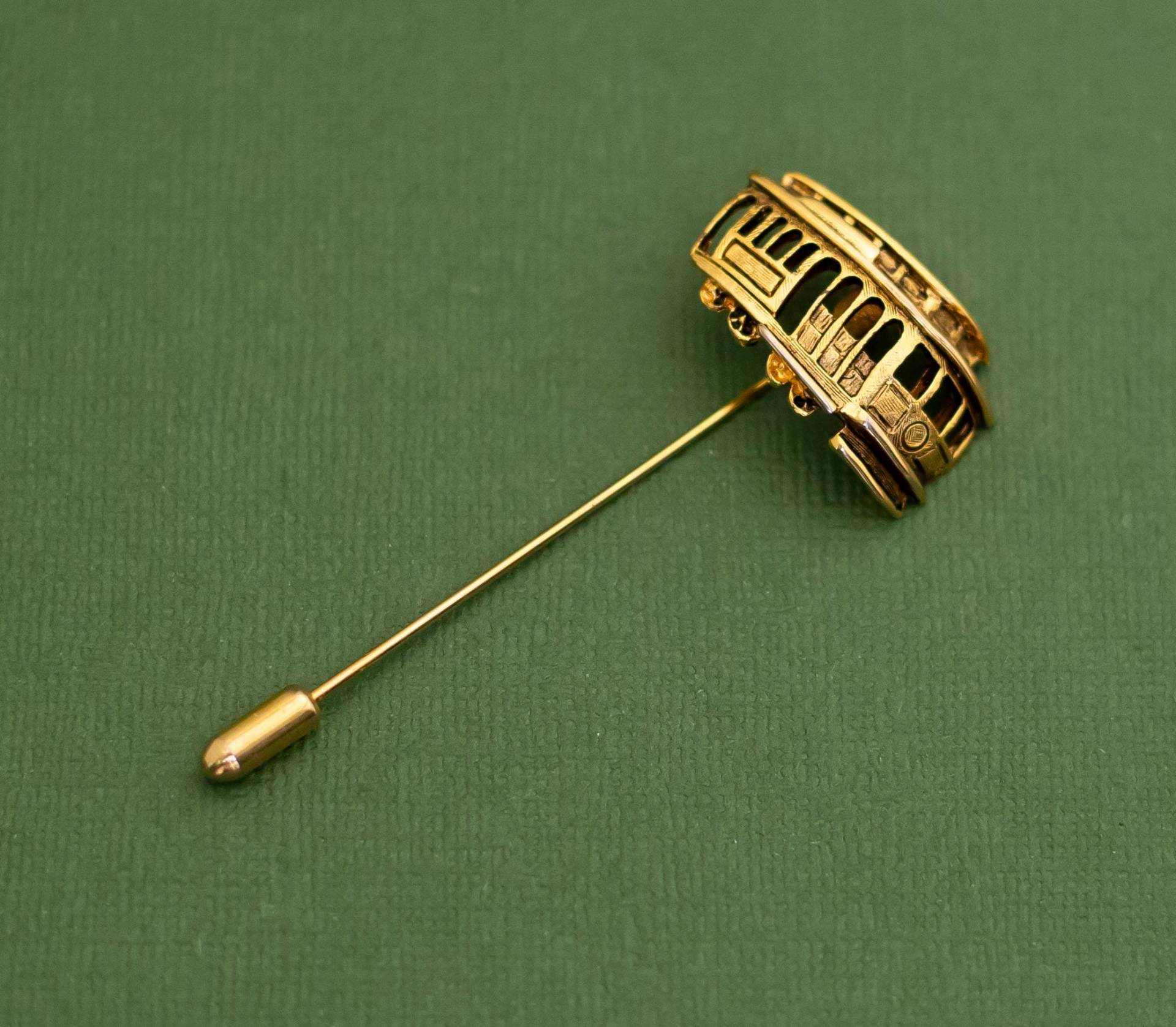 Vintage Mid Century Gold Ton Bus Stickpin K5 von KarmaVintageUS