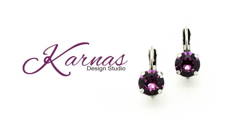 Amethyst 8 Mm Tropfen Oder Ohrstecker Mit K.d.s. Premium Kristall Wählen Sie Ihr Finish Karnas Design Studio ™ von KarnasDesignStudio