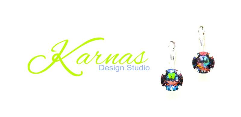 Green Sphinx 8 Mm Tropfen Oder Ohrstecker Ohrringe Aus Kristall Wählen Sie Ihr Finish Karnas Design Studio ™ von KarnasDesignStudio