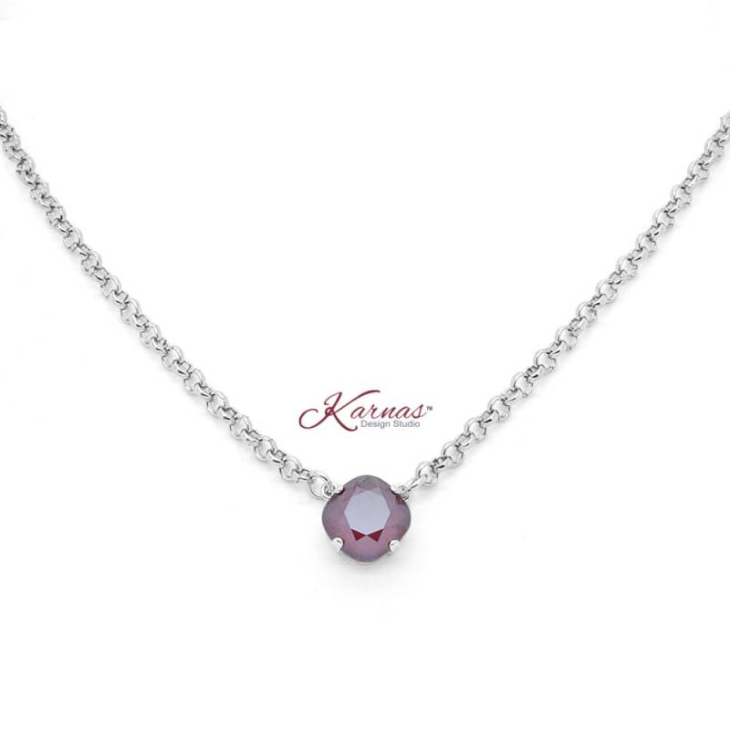 Plum Red 12 Mm Solitär Halskette Echtes K.d.s. Premium Kristall Wählen Sie Ihr Finish Karnas Design Studio ™ von KarnasDesignStudio