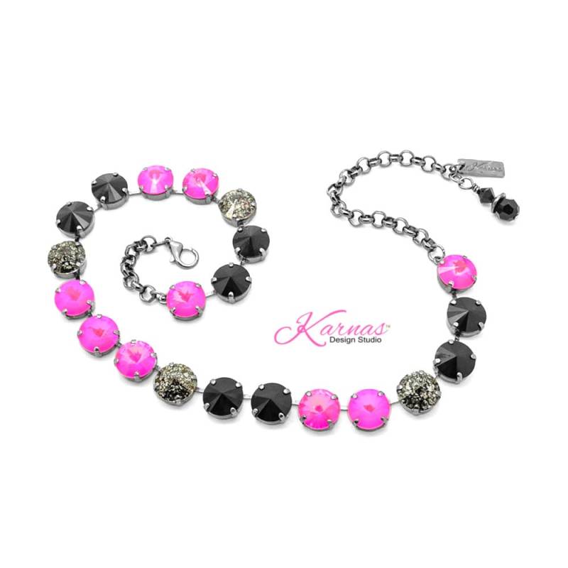 Punk Rock Girl 12 Mm Statement-Halskette Mit K.d.s. Premium Kristall Wählen Sie Ihr Finish Karnas Design Studio ™ von KarnasDesignStudio