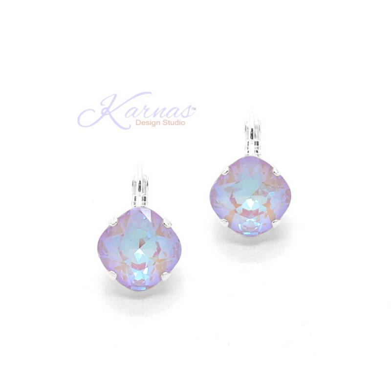 Radiant Soft Lavendel 12 Mm Kissenschliff Ohrstecker K.d.s. Premium Kristall Wählen Sie Ihr Finish Karnas Design Studio ™ von KarnasDesignStudio