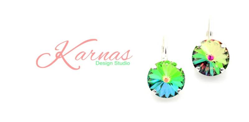 Regenbogen 12 Mm Tropfen Oder Ohrstecker Aus Kds Premium Kristall Wählen Sie Ihr Finish Karnas Design Studio ™ von KarnasDesignStudio