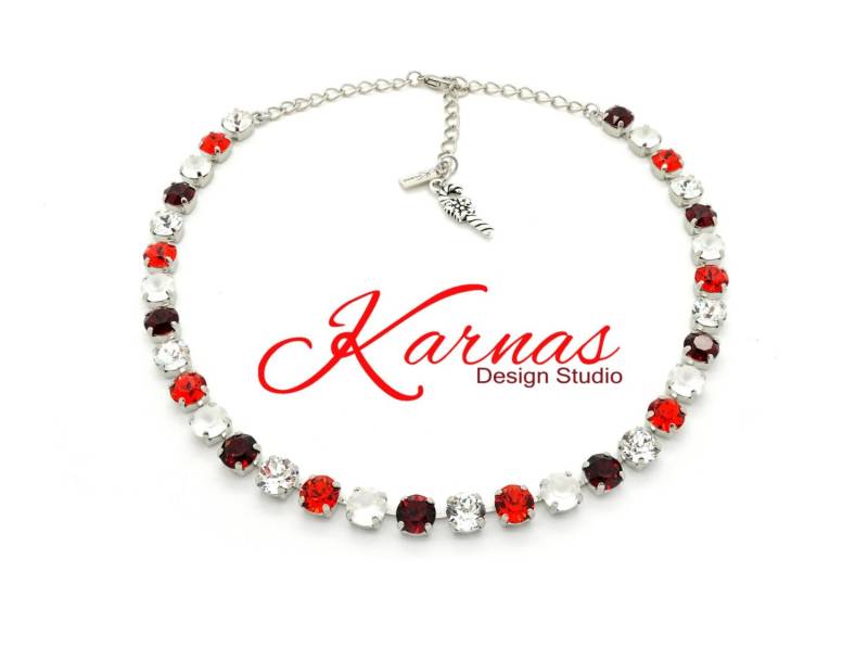 Sweet Candy Cane 8 Mm Halskette Mit K.d.s. Premium Kristall Wählen Sie Ihr Finish Karnas Design Studio ™ Kostenloser Versand von KarnasDesignStudio