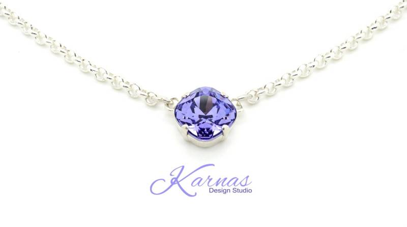 Tansanit 12 Mm Kristallkissenschliff Einzelstein-Halskette K.d.s. Premium Kristall Wählen Sie Ihr Finish Karnas Design Studio von KarnasDesignStudio