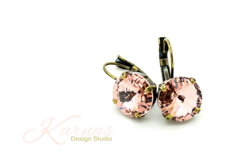 Vintage Rose 12 Mm Tropfen Oder Ohrstecker Mit K.d.s. Premium Kristall Wählen Sie Ihr Finish & Style Karnas Design Studio ™ von KarnasDesignStudio