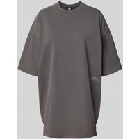 Karo Kauer Oversized T-Shirt mit Label-Print in Anthrazit, Größe M von Karo Kauer