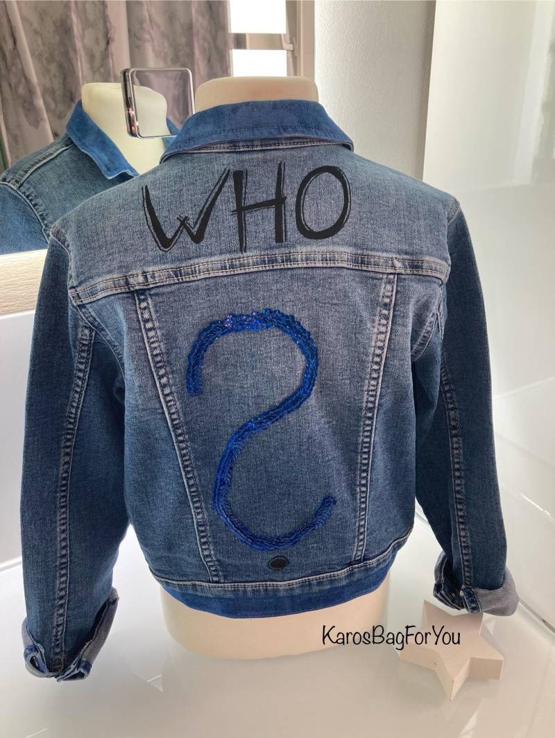 Mittelblaue Kinder-Jeansjacke, Gr. 128, „Kleiner Teufel" von KarosBagForYou