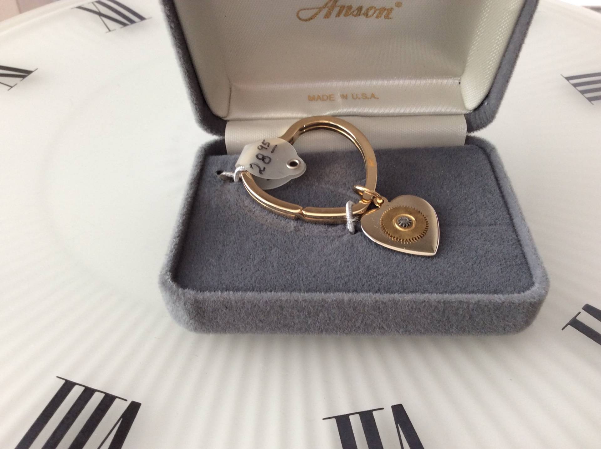 Anson Herzförmiger Nos-Schlüsselanhänger/Schlüsselkette Mit Taschenuhr-Zahnrädern, Originelles Weihnachtsgeschenk, Vintage-Geschenk Anson Herzförmiger Nos-Schlüsselanhänger/Schlüsselkette Mit Taschenuhr-Zahnrädern, Originelles Weihnachtsgeschenk, Vintage-Geschenk von KarrieSmithStudio