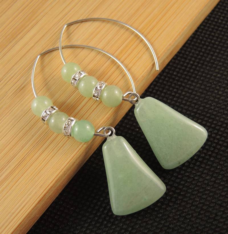 Grüner Aventurin, Edelstein, Statement-Paar, Baumeln Tropfen, Mode, Perlen Ohrringe, Edelstahl, Ovale Haken von KartikaEarrings