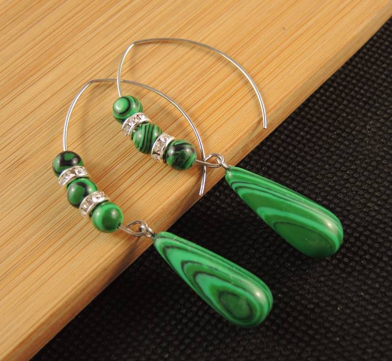 Malachit Pendel Edelstein, Statement Ohrringe, Mode Perlen Edelstahl Oval Haken von KartikaEarrings