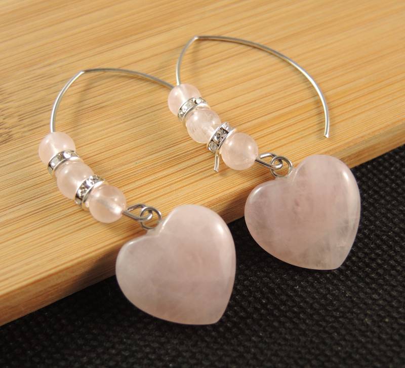 Rosenquarz Herz Ohrringe Perlen Edelstahl Haken von KartikaEarrings