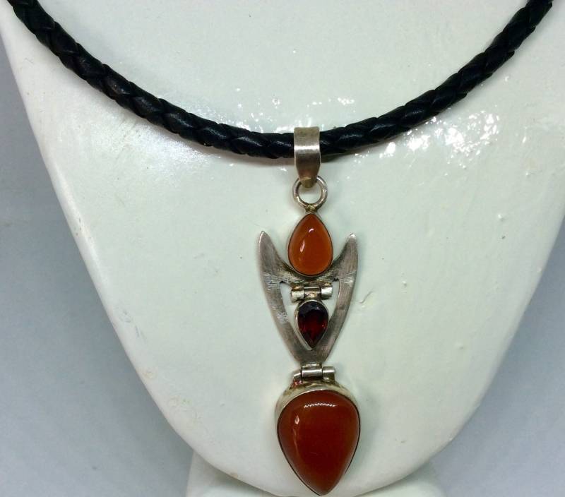 Edelstein Anhänger - Multi Granat Peridot Amethyst von KarynJamieDesigns