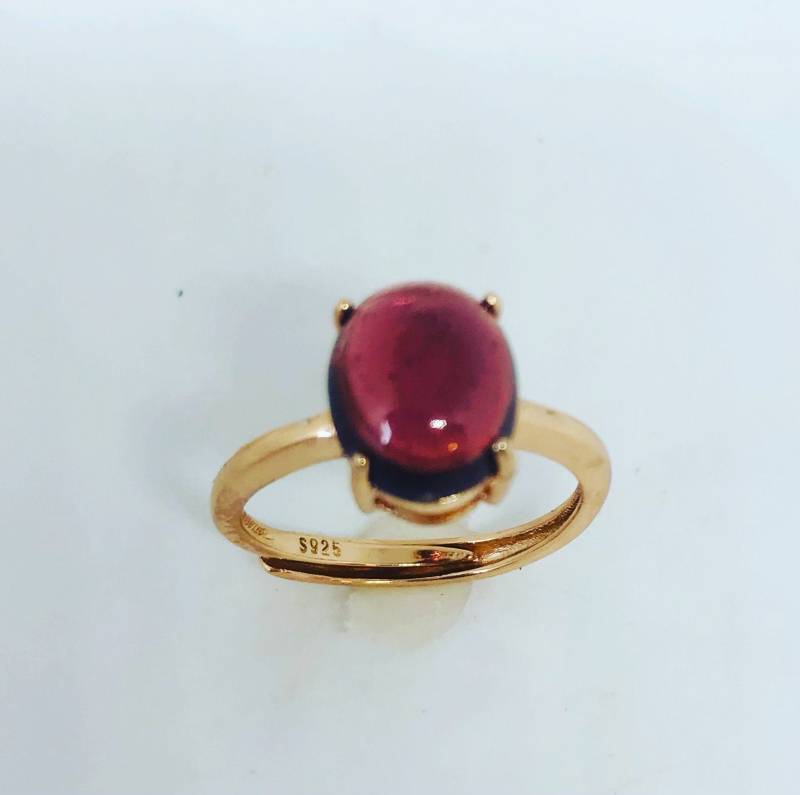 Großer Schwarzer Steinring - Statement Ring Geschenk Für Sie Klasse Typ Goldring Mit Facettiertem Schwarzem Stein von KarynJamieDesigns