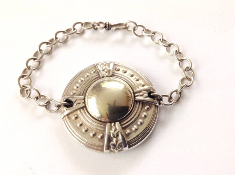 Medaillon Armband-Gold Armband-14K Gold Armband-Silber Armband-Kompass Armband von KarynJamieDesigns