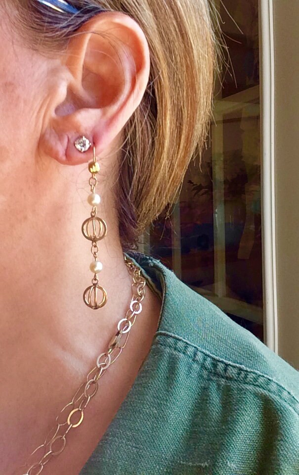 Perlen Ohrringe - Zuchtperlen Baumeln 10K Gold Echte Weiße Perle Baumelnde Hochzeitsohrring von KarynJamieDesigns