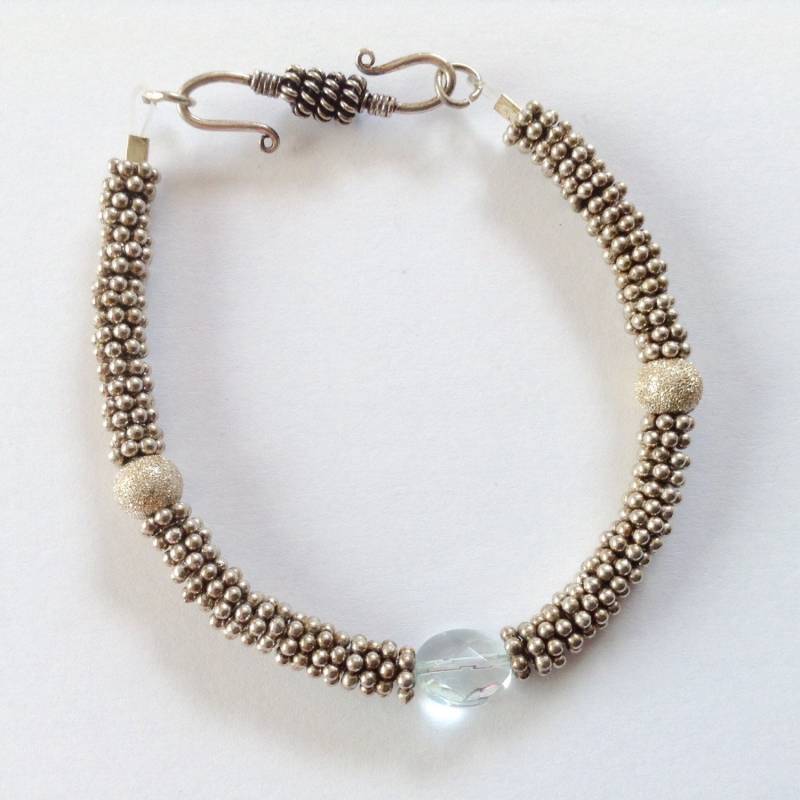 Perlenarmband Silber Mit Blautopas, Sterling Perlen, Blau. Topaz Und Blau Armband, Blue Armband Perlenarmband Silber Mit Blautopas, Sterling Perlen, Blau. Topaz Und Blau Armband, Blue Armband von KarynJamieDesigns