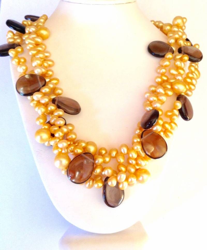 Perlenkette - Drei Reihen Kultivierte Gelbe Perlen Und Rauchquarz Halskette Hochzeitshalskette Geschenk von KarynJamieDesigns