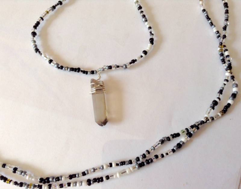 Rauchquarz Anhänger - Perlenkette Mit Kristall Eingewickelte Sterling Halskette 116 cm Perlen Geschenk Für Ihn von KarynJamieDesigns