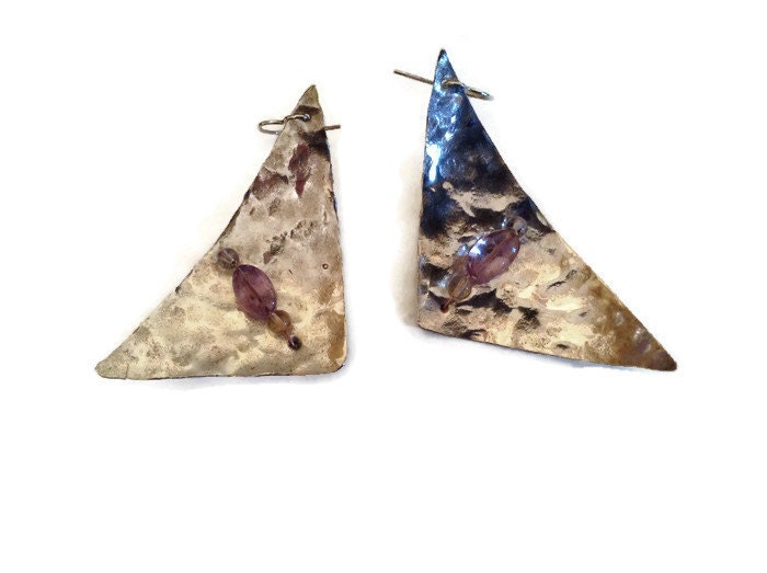 Silber Baumeln Ohrringe - Sterling Amethyst Gehämmerte Dreieckige Citrin Handwerker von KarynJamieDesigns